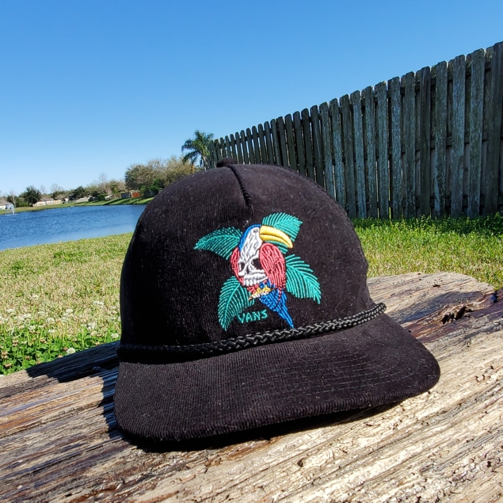 VANS Corduroy Parrot Pirate Skull Snapback Hat
